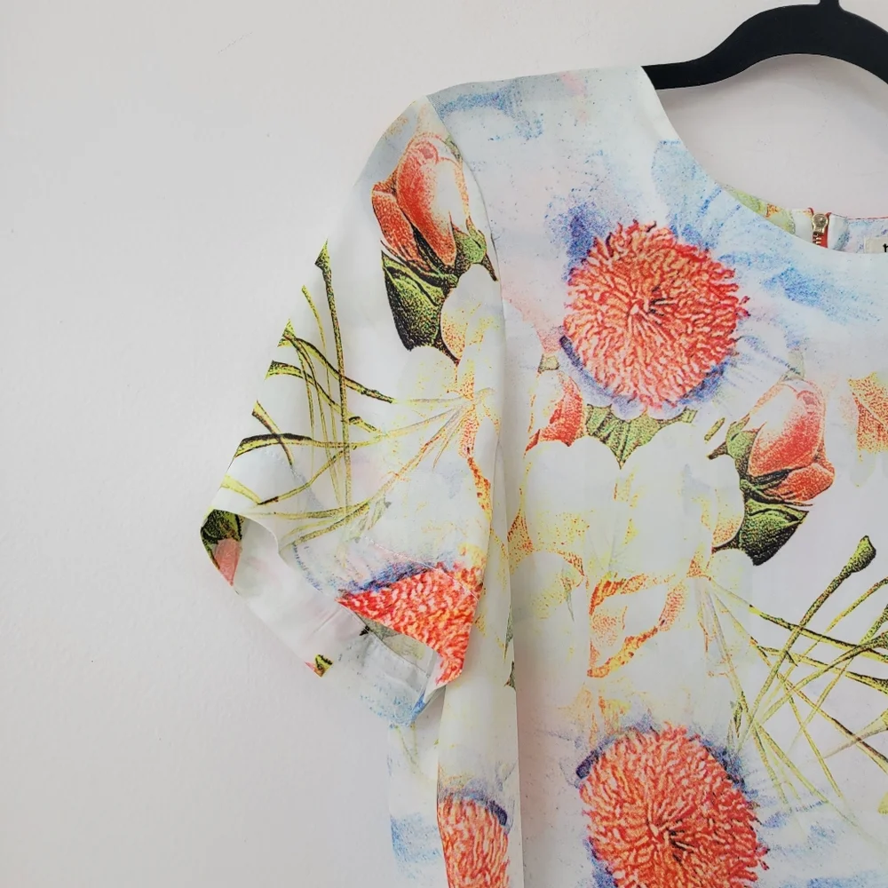 MOLLY BRACKEN WOMEN'S SHORT SLEEVE FLORAL ROOMY TUNIC - Picture 4 of 8